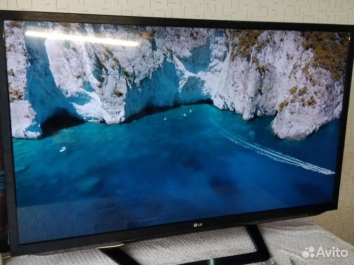 Телевизор LG 47 дюймов