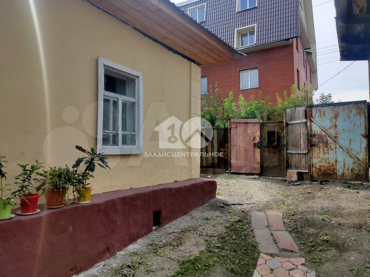 Дом 42 м² на участке 9 сот.