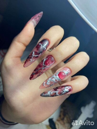 Мастер ногтевого сервиса