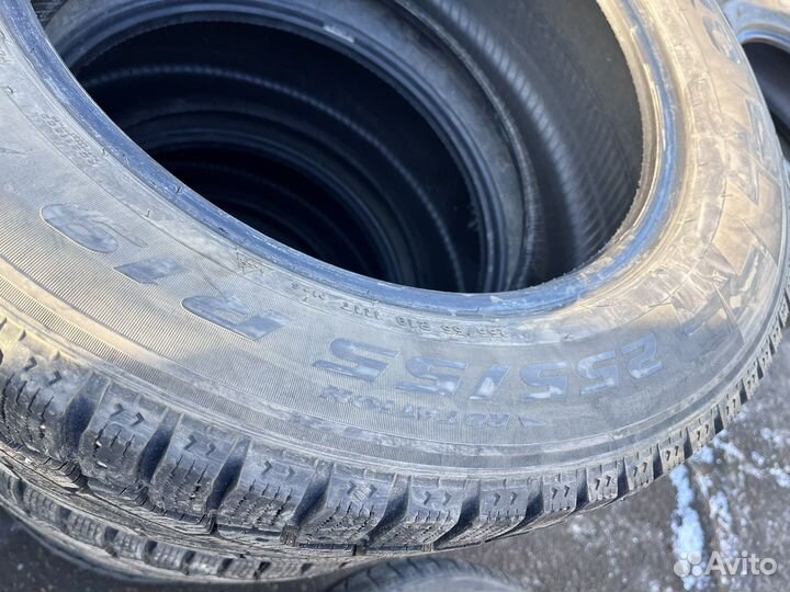 Pirelli Ice Zero 255/55 R19