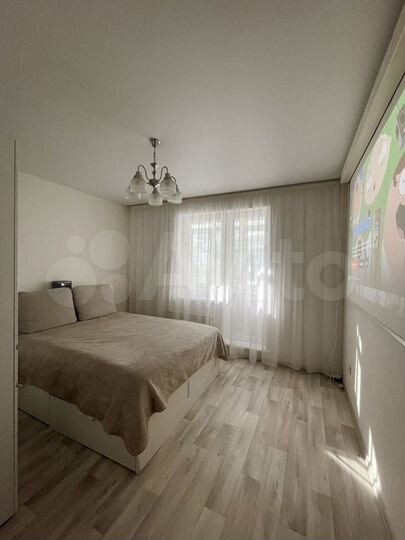 2-к. квартира, 73 м², 13/17 эт.