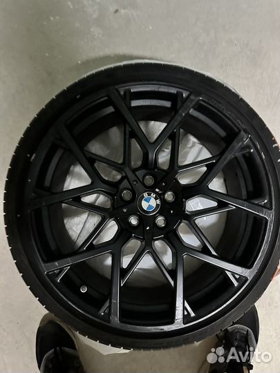 R20 Pirelli P Zero 225/30, PCD 5x112 DIA 66.6