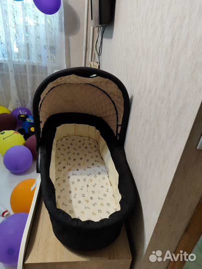 Переноска для детей в машину