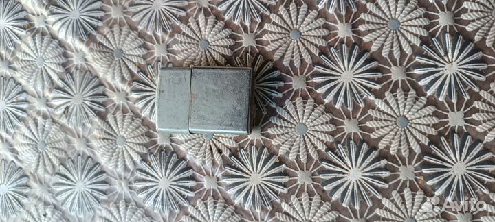 Зажигалка бензиновая zippo