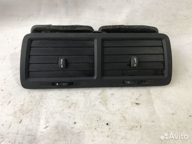 Воздуховод торпеды центральный Dodge Challenger