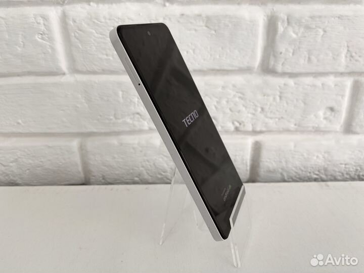 TECNO Spark 10 Pro, 8/128 ГБ