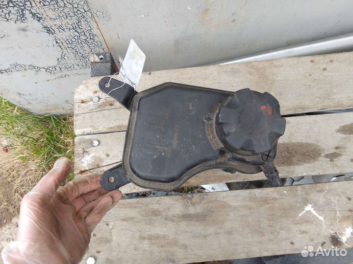 Расширительный бачок bmw