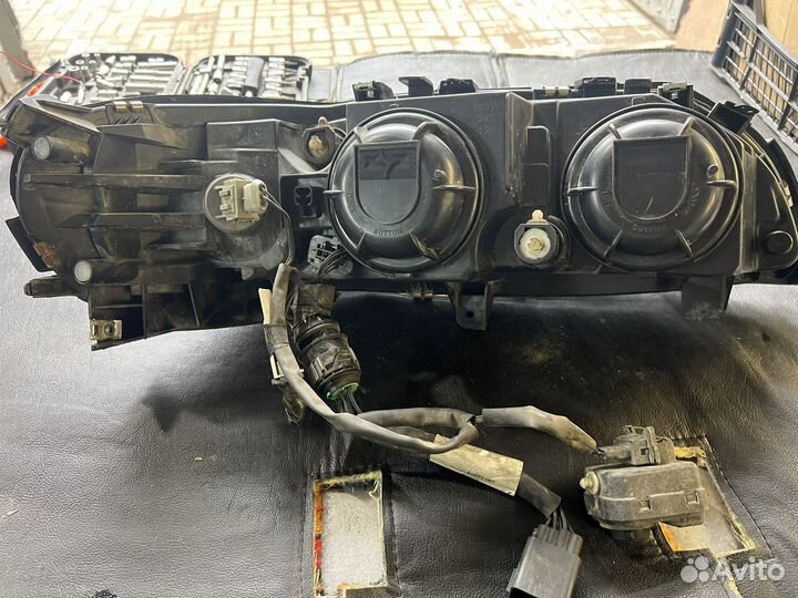 Фара левая на Volvo s 60 1