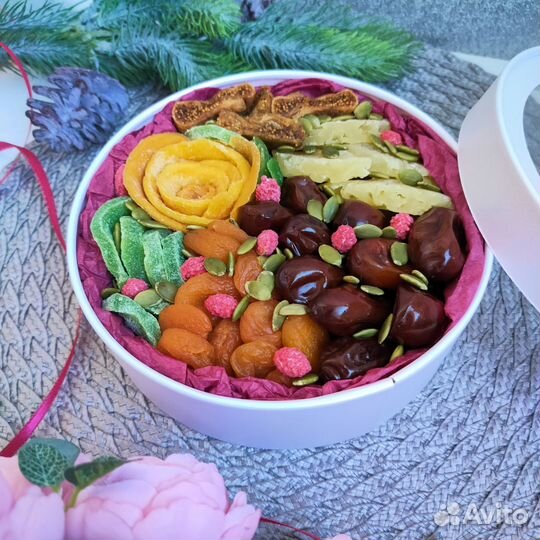 Подарки на 8 марта из сухофруктов
