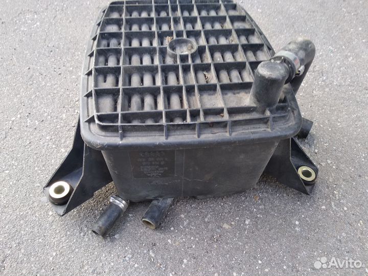 Адсорбер паров бензина на VW Пассат В-5+ 2000-2005