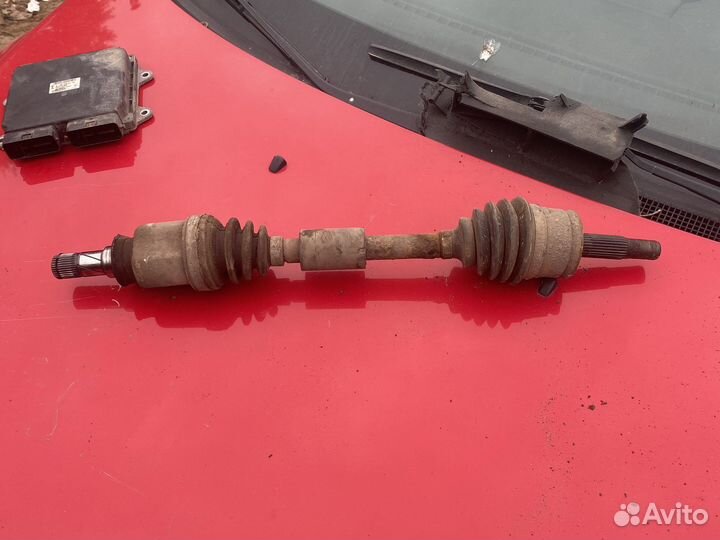 Mitsubishi colt привод передний левый