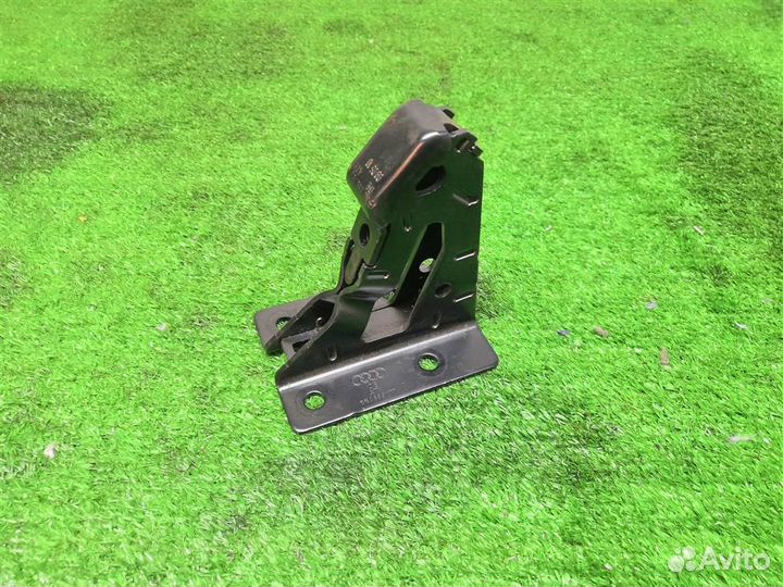 Замок сиденья Audi A5 /S5 Coupe/Sportback 2008