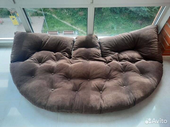 Футон, пуфик