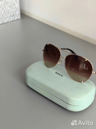 Солнцезащитные очки