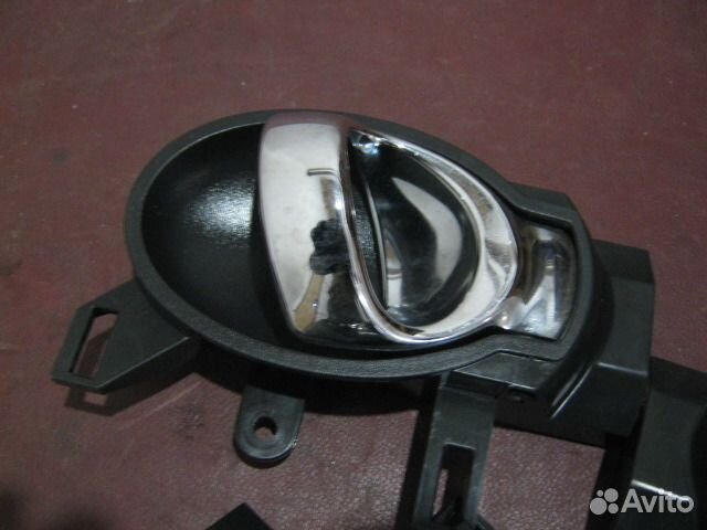 Ручка двери Nissan Juke Жук внутренняя левая права