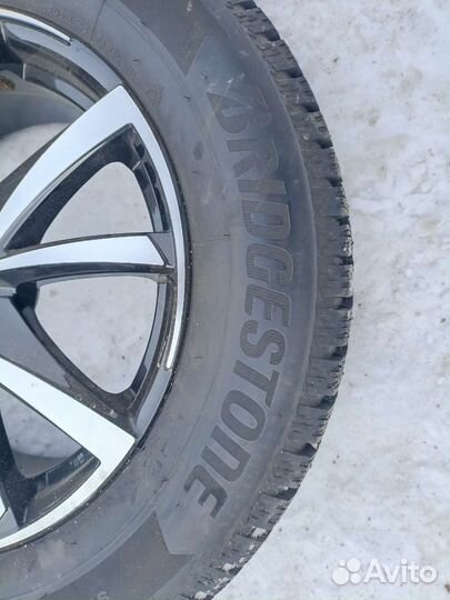 Bridgestone 7000 225/60 R17 диск ниссан