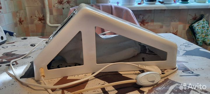 Мощный маникюрный пылесос Max Storm 3