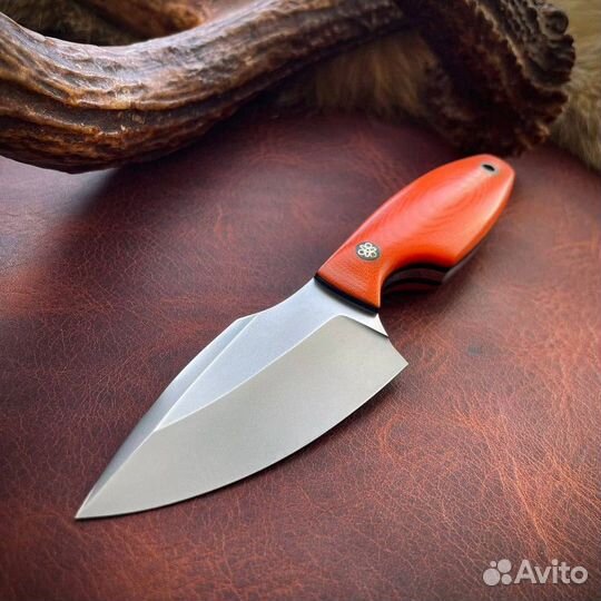 Шейный нож “Геккон” ручной работы