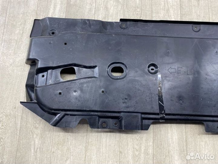 Защита днища кузова передняя левая Mazda Cx-30