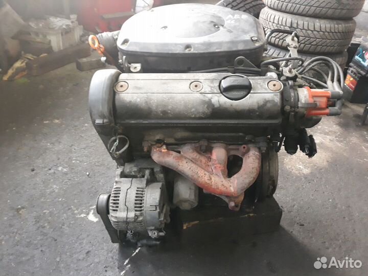 Двигатель Фольксваген Гольф 3 1.6и аее