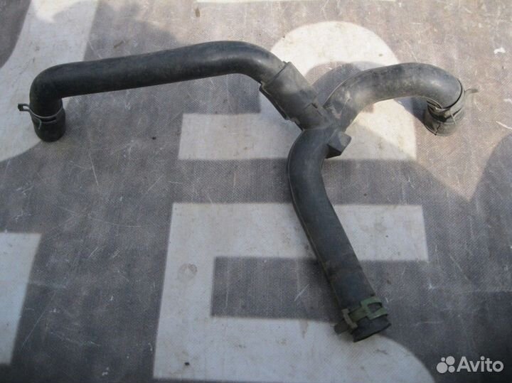 Форд Фокус 2 Шланг вентиляции картерных газов