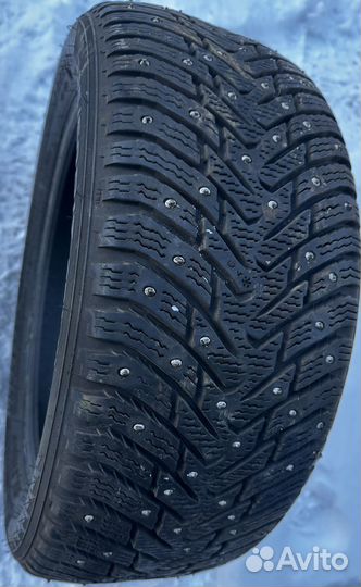 Nokian Tyres Hakkapeliitta 8 225/50 R17 98T