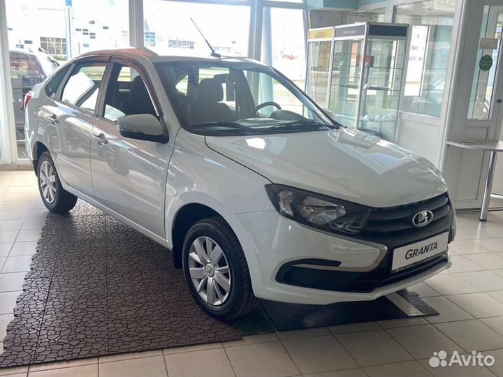 LADA Granta 1.6 МТ, 2023