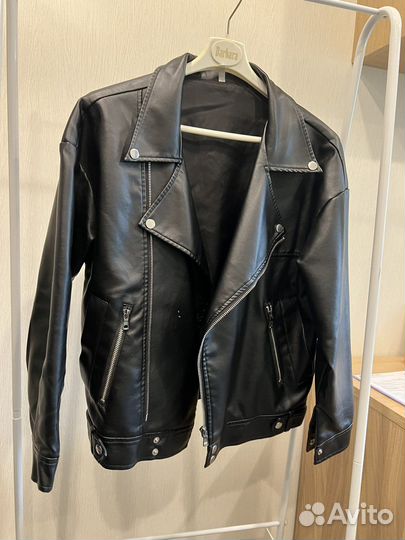 Куртка кожаная женская
