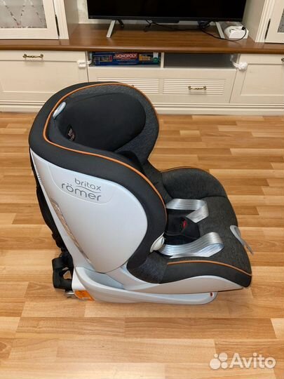 Автомобильное кресло britax romer trifix