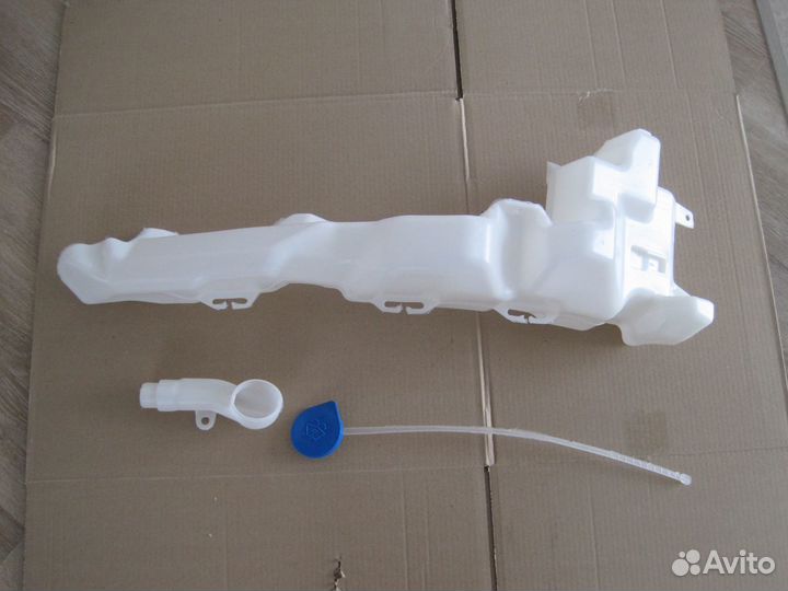 Бачок омывателя лобового стекла Honda CR V 4 13-17