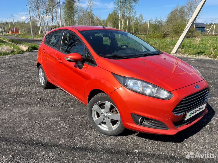 Ford Fiesta 1.6 AMT, 2015, 250 000 км