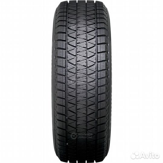 Bridgestone Blizzak DM-V3 205/70 R15 96S