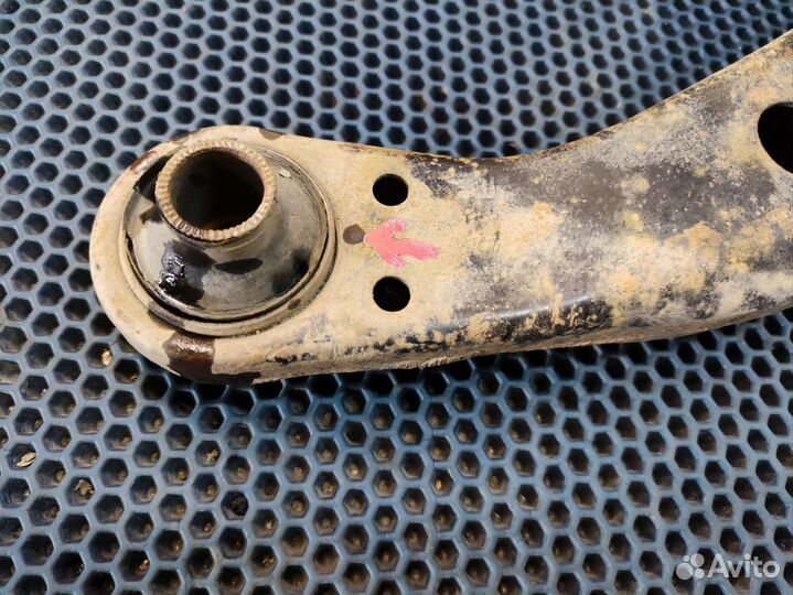 Рычаг передний toyota corolla e110