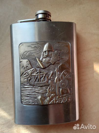 Фляжка для алкоголя 250мм