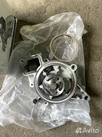 Помпа для Шевроле Каптива С140