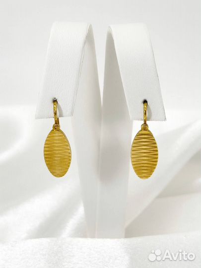 Золотые серьги СССР 750 / 5.6 гр бк