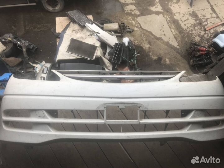 Бампер Toyota Estima ACR40