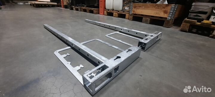 Кронштейн знака выдвижного, комплект