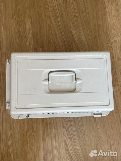 Переноска для кошек и собак