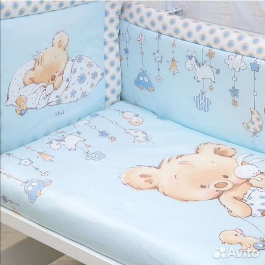 Комплект белья в кроватку с бортиками и балдахином