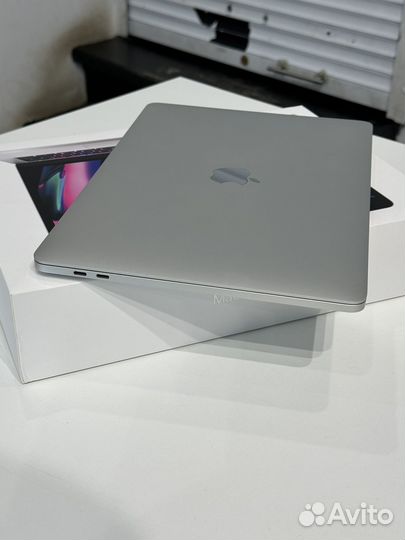 MacBook Pro 13 m1 8Gb 256Gb