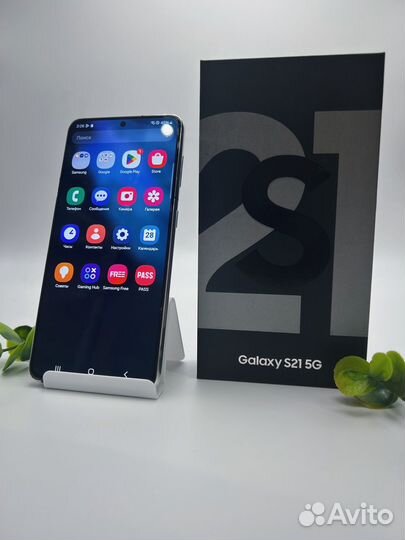 Samsung Galaxy S21, 8/256 ГБ