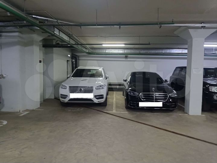 Машиноместо, 18 м²