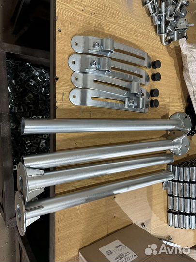 Кронштейн крепления крыла