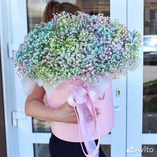 Букет из Гипсофилы в шляпной коробке Доставка