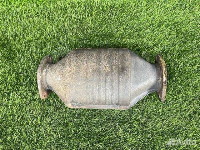 Катализатор toyota crown 141