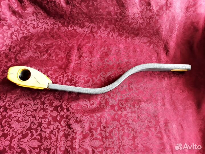 Блокиратор на руль автомобиля