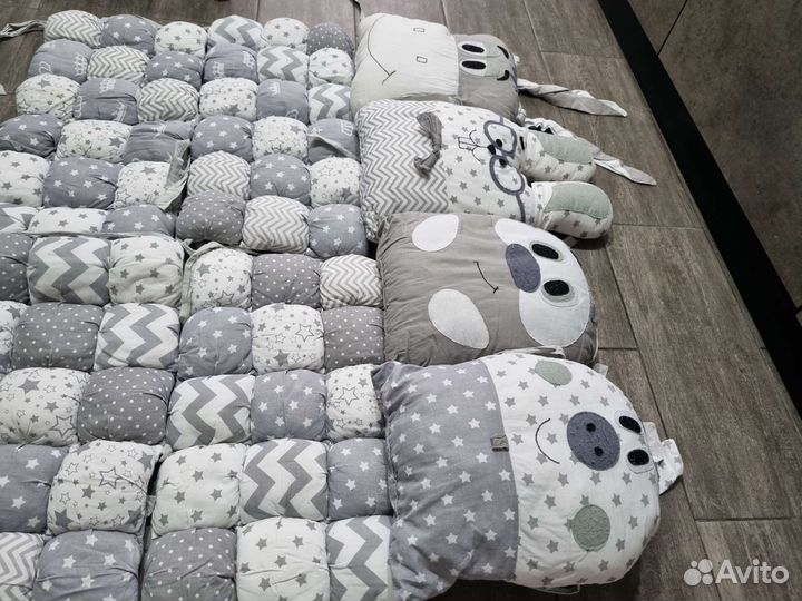 Бортики в кроватку