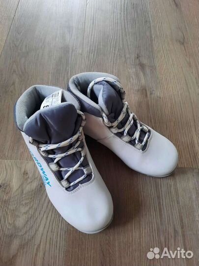 Лыжные ботинки nordway bliss 33