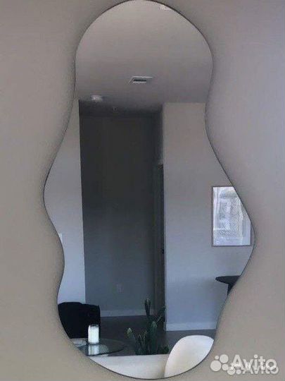 Зеркало дизайнерское ассиметричное с подсветкой